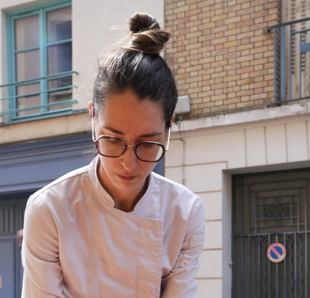 Carine, pâtissière fondatrice de Caralline