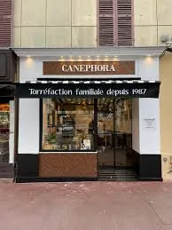 Devanture de la torréfaction Canephora à Maisons-Laffitte